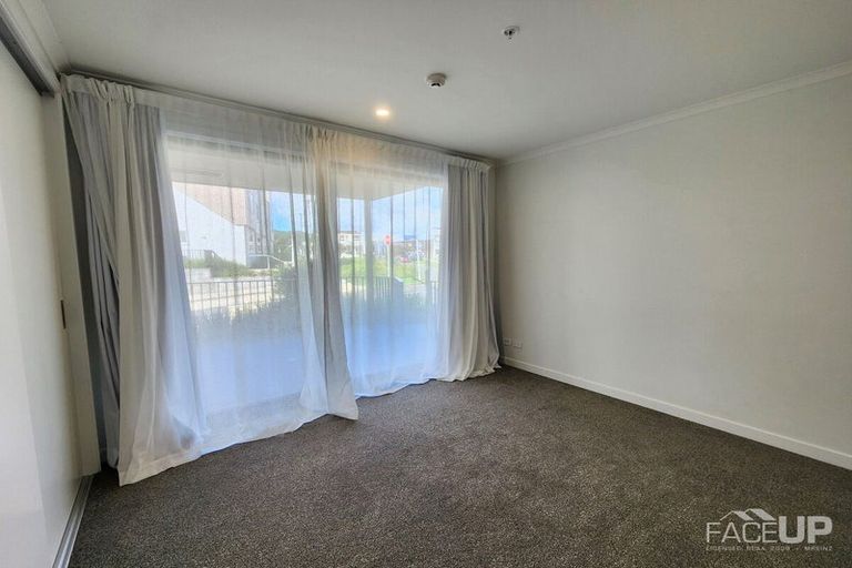 Photo of property in 9/194 Buckley Avenue, Hobsonville, Auckland, 0616