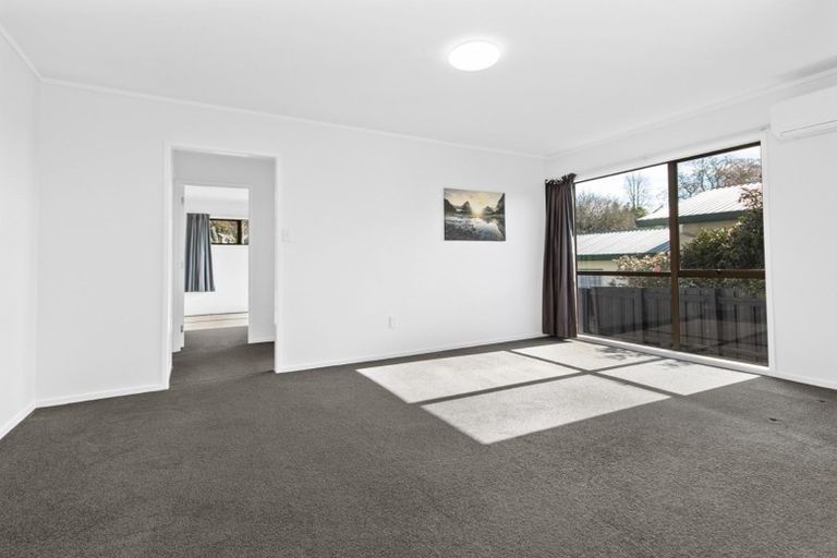 Photo of property in 45 Exeter Street, Glenview, Hamilton, 3206