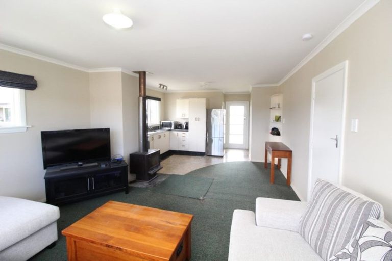 Photo of property in 6 Studholme Street, Waimate, 7924