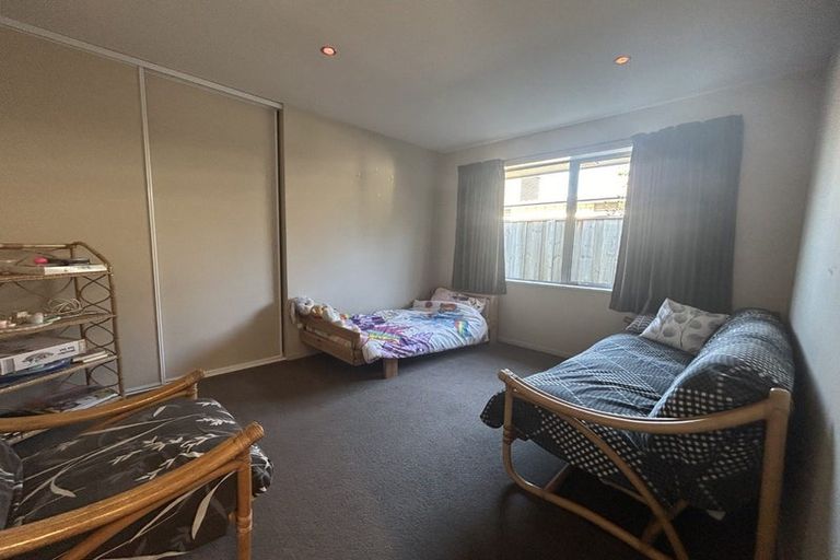 Photo of property in 4 Forbes Street, Pegasus, 7612