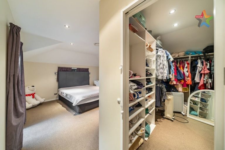 Photo of property in 2a Burke Grove, Naenae, Lower Hutt, 5011