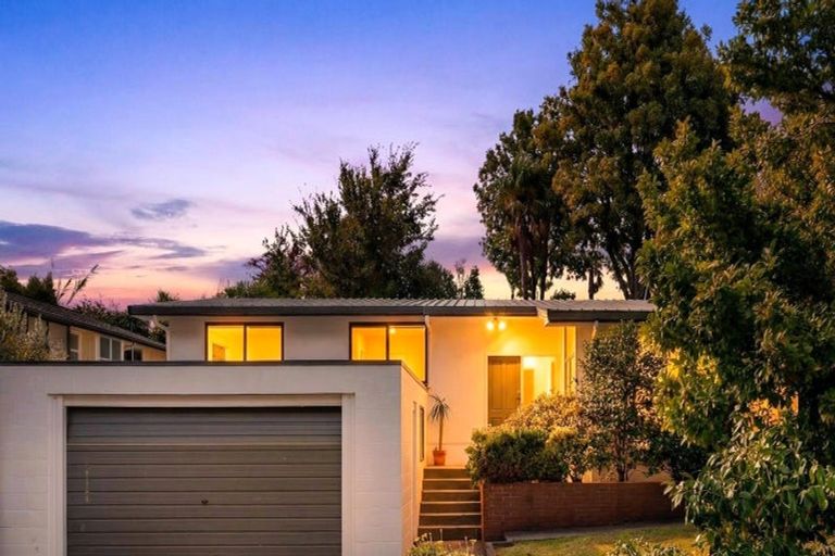 Photo of property in 41 Muritai Crescent, Havelock North, 4130