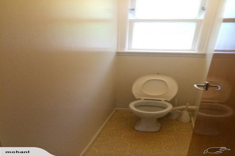 Photo of property in 2/54 Kings Crescent, Hutt Central, Lower Hutt, 5010