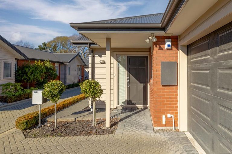 Photo of property in 39 Streamside Court, Woolston, Christchurch, 8062