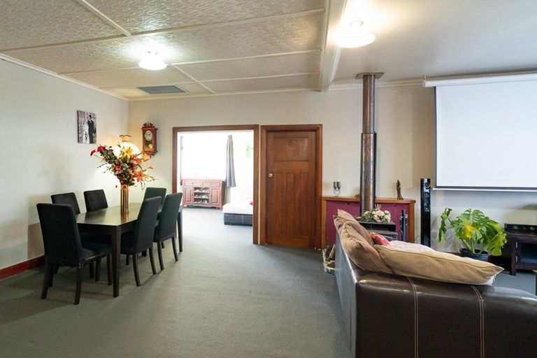 Photo of property in 9 Puriri Avenue, Te Puke, 3119