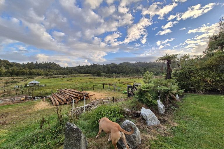 Photo of property in 1161 Marsden Road, Marsden, Greymouth, 7872