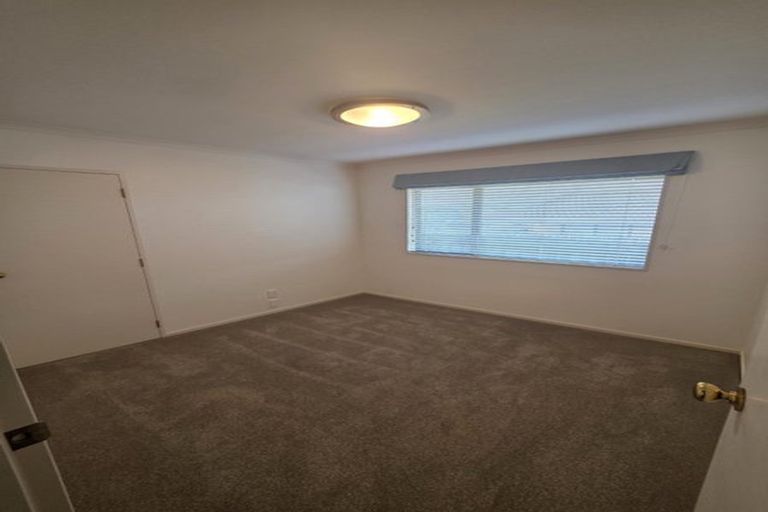 Photo of property in 25 Elliot Street, Howick, Auckland, 2014