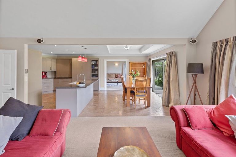 Photo of property in 2/1314 West Coast Road, West Melton, Christchurch, 7671