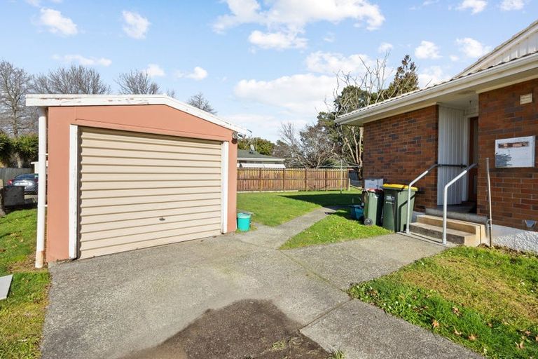 Photo of property in 53 Oakfield Crescent, Pukete, Hamilton, 3200