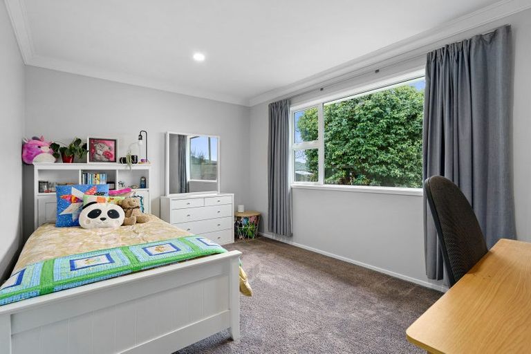 Photo of property in 186 Thornton Road, Cambridge, 3434