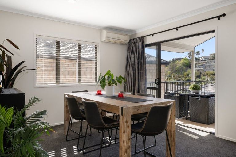 Photo of property in 3/19 Glencarron Place, Bethlehem, Tauranga, 3110