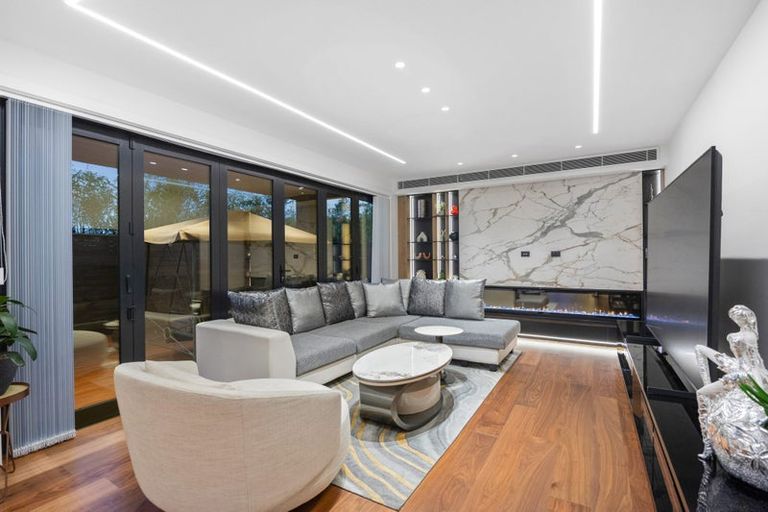 Photo of property in 4 Taku Close, Long Bay, Auckland, 0630