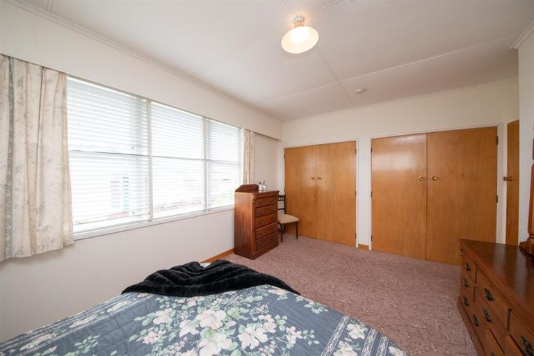 Photo of property in 197 Bridge Street, Bulls, 4818