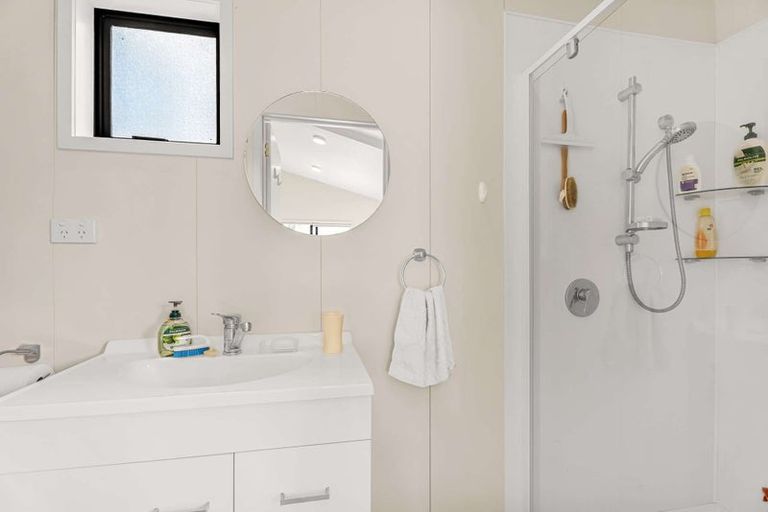 Photo of property in 17 Arthur Street, Whitianga, 3510