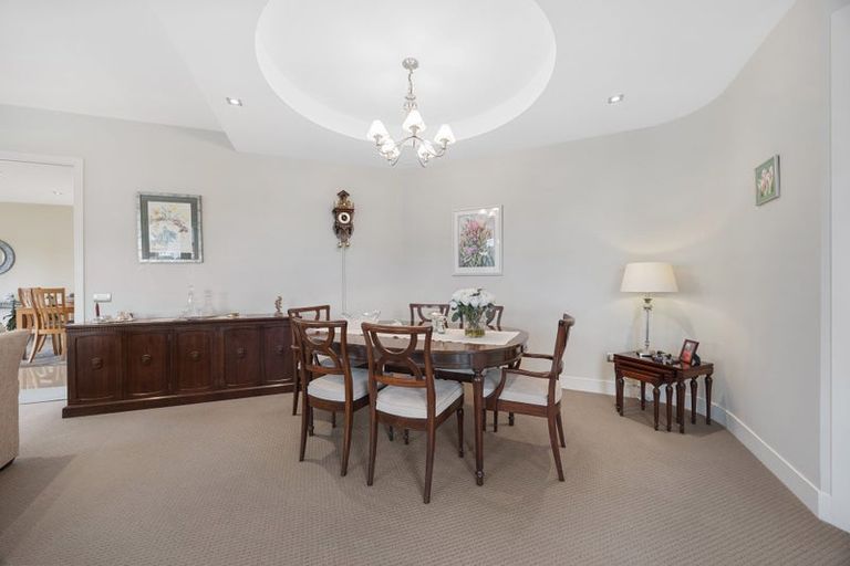 Photo of property in 22 Bluefin Way, West Harbour, Auckland, 0618