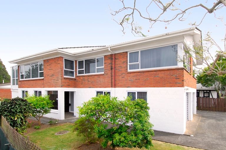 Photo of property in 110a East Tamaki Road, Papatoetoe, Auckland, 2025