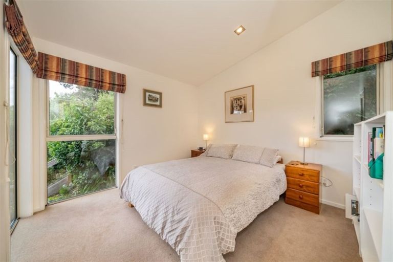 Photo of property in 76 Heretaunga Square, Silverstream, Upper Hutt, 5019
