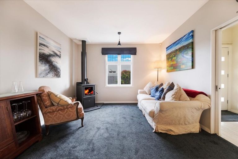 Photo of property in 153 Centaurus Road, Saint Martins, Christchurch, 8022