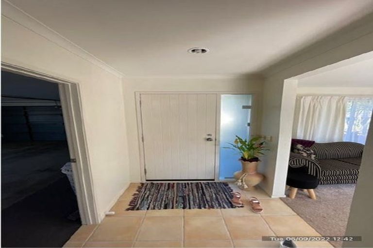Photo of property in 20 Rush Creek Drive, Westgate, Auckland, 0614