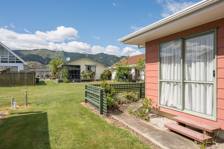 Photo of property in 10 Birchwood Grove, Richmond, 7020