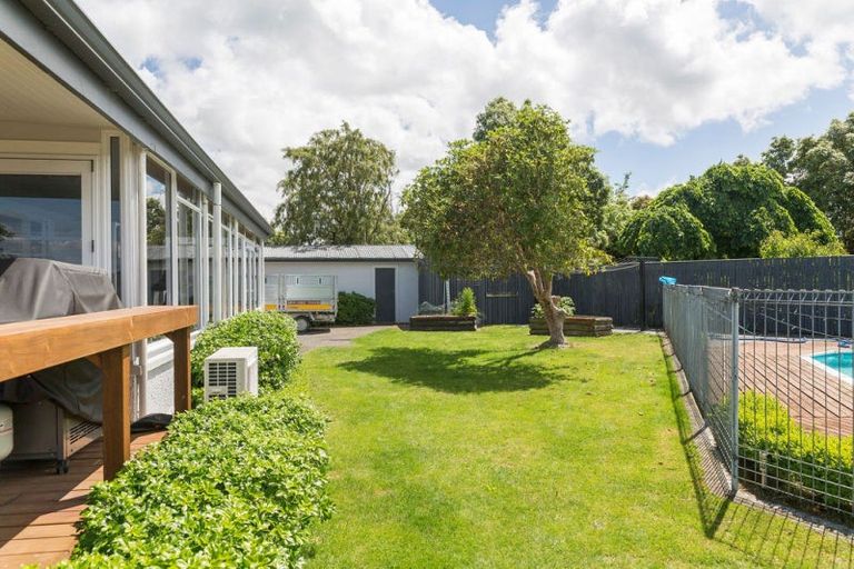 Photo of property in 16 Ruahine Street, Dannevirke, 4930