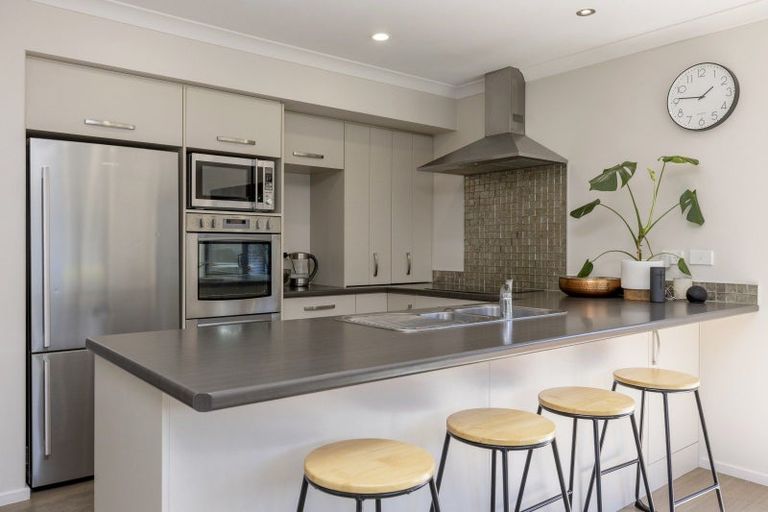 Photo of property in 15 Windsor Street, Richmond Heights, Taupo, 3330