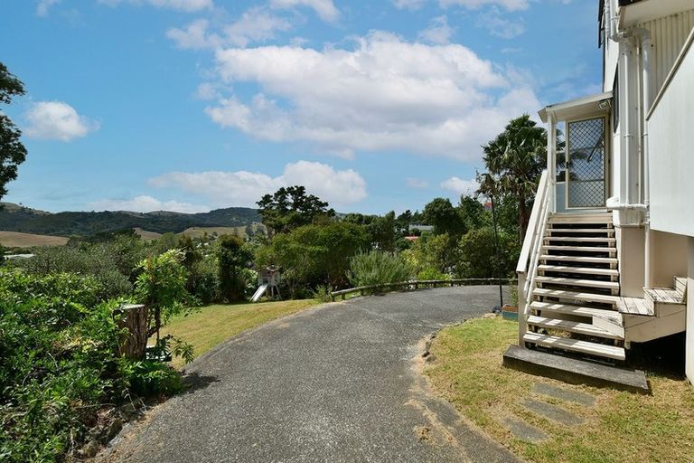 Photo of property in 39 Hillcrest Road, Hatfields Beach, Orewa, 0931