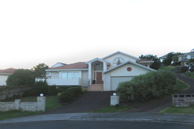 Photo of property in 4 Alice Place, Hillcrest, Auckland, 0627