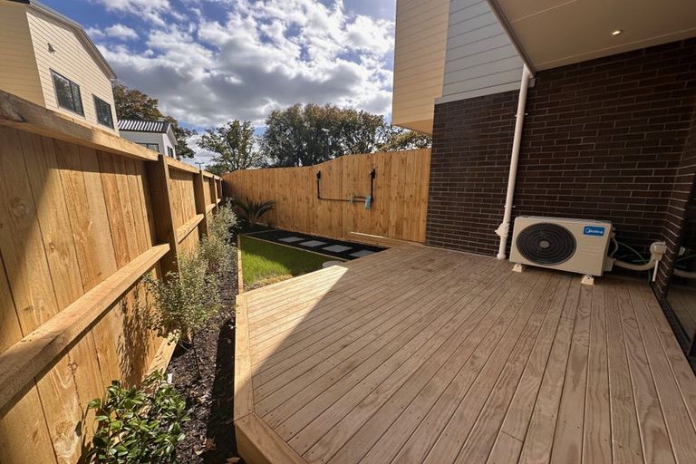 Photo of property in 10/35 Young Crescent, Drury, 2113