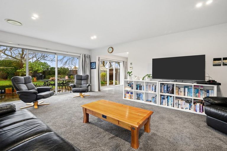 Photo of property in 45c Trafford Street, Harewood, Christchurch, 8051