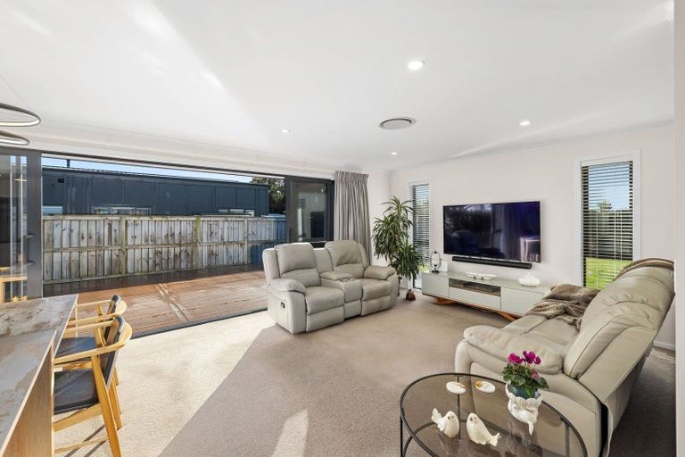 Photo of property in 5 Mervyn Brown Place, Solway, Masterton, 5810