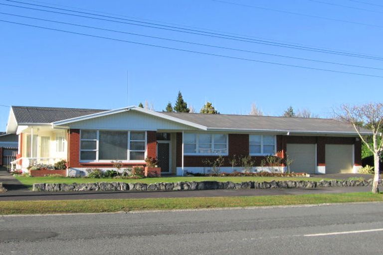 Photo of property in 40 Braid Road, St Andrews, Hamilton, 3200