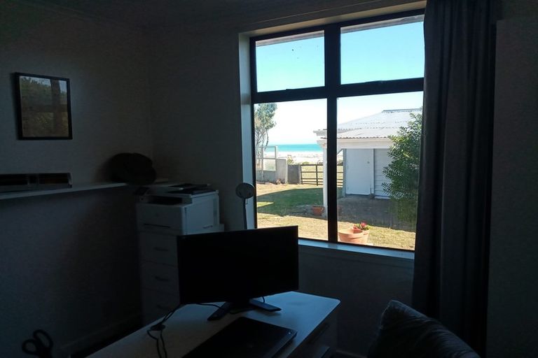 Photo of property in 5 Bluecliffs Beach Road, Papatotara, Tuatapere, 9691