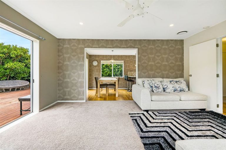 Photo of property in 2/31 Elliot Street, Howick, Auckland, 2014