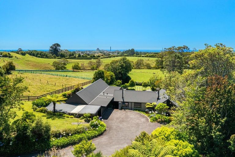 Photo of property in 531 Frankley Road, Hurworth, New Plymouth, 4371