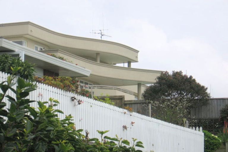 Photo of property in 452 Otumoetai Road, Otumoetai, Tauranga, 3110