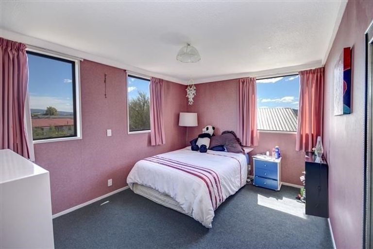 Photo of property in 10 Kent Place, Mosgiel, 9024