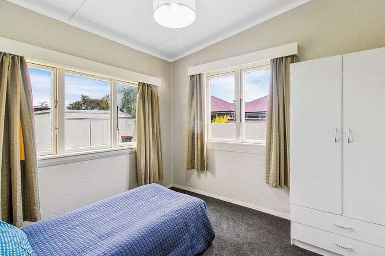 Photo of property in 10 Coronation Street, Waimate, 7924