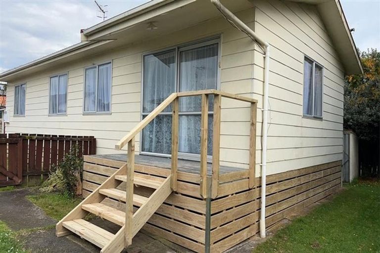 Photo of property in 48b Kahikatea Drive, Melville, Hamilton, 3206