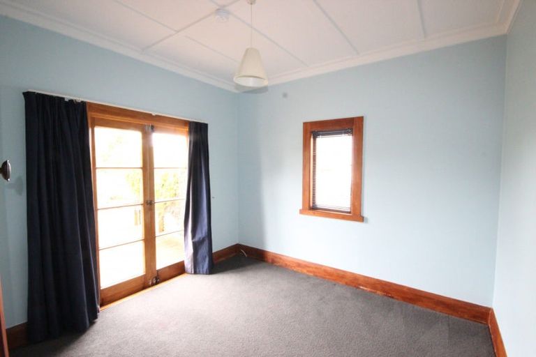 Photo of property in 39 South Street, West End, Palmerston North, 4410