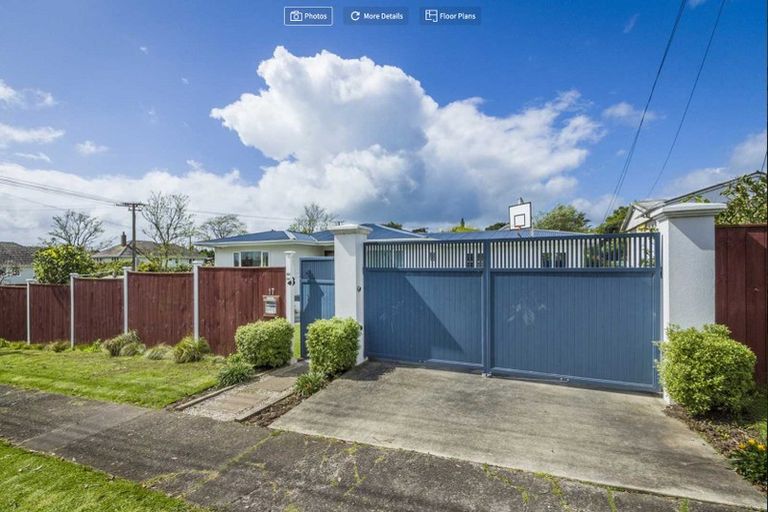 Photo of property in 17 Preston Avenue, Belmont, Auckland, 0622