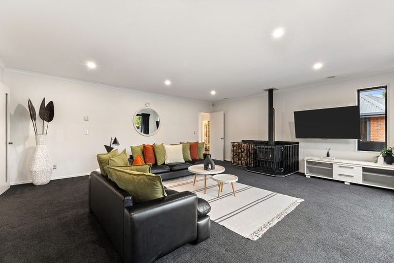 Photo of property in 29 Waterbridge Way, Rolleston, 7614