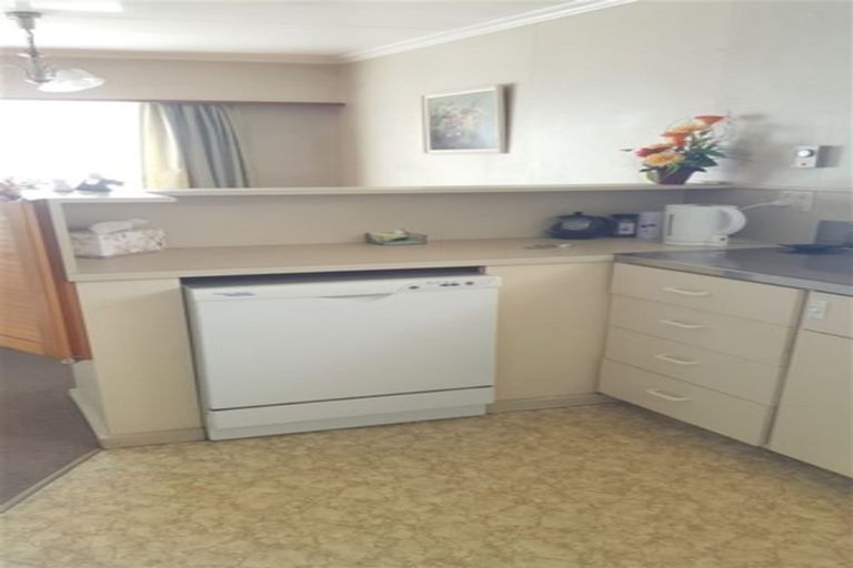 Photo of property in 69 Rhodes Street, Waimate, 7924