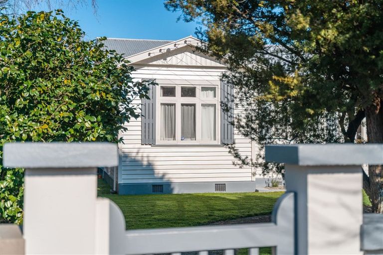 Photo of property in 83 Renall Street, Masterton, 5810