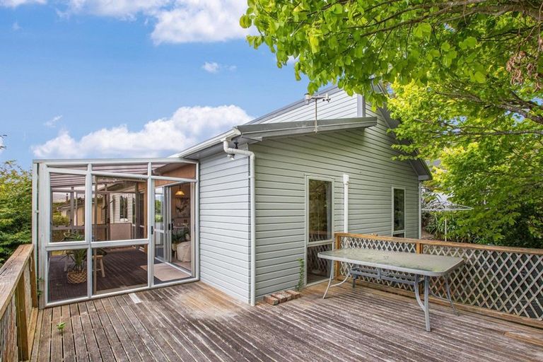 Photo of property in 8 Hicks Close, Whitby, Porirua, 5024