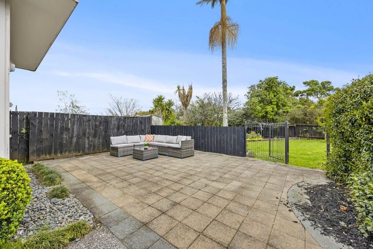 Photo of property in 34 Beechdale Crescent, Pakuranga Heights, Auckland, 2010