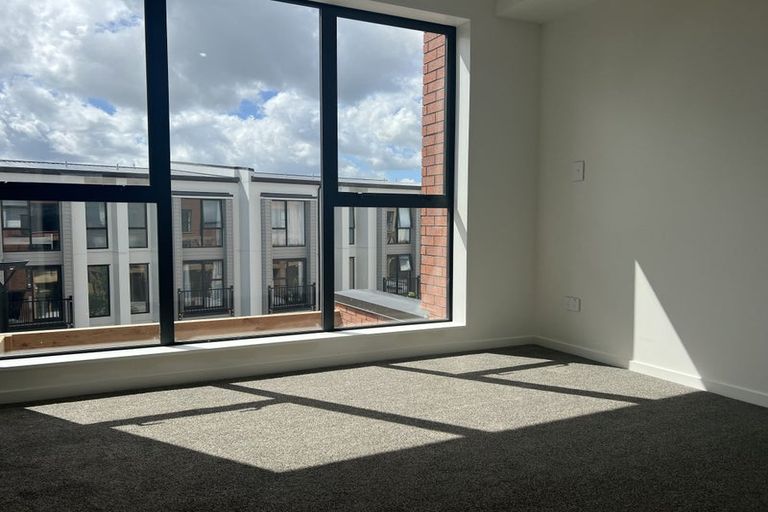 Photo of property in 99 Settlers Avenue, Hobsonville, Auckland, 0618