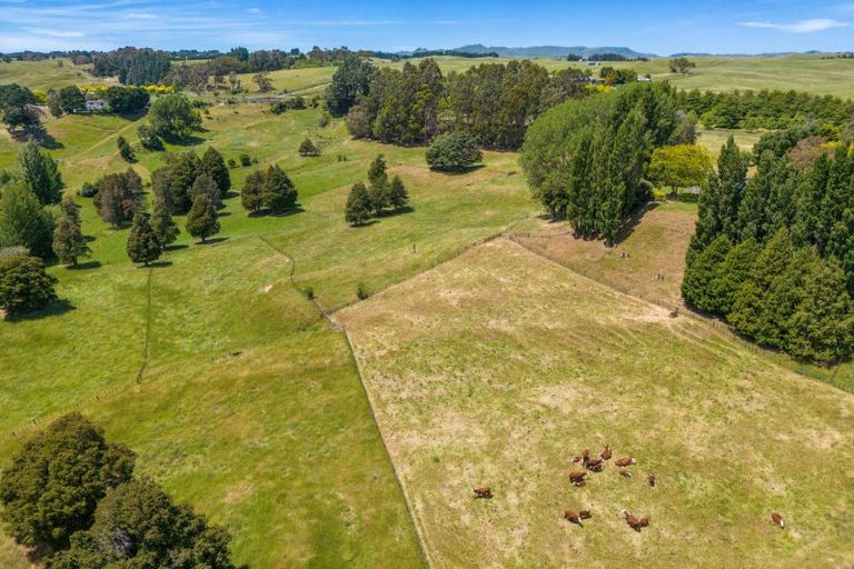 Photo of property in 227 Tipapakuku Road, Dannevirke, 4930