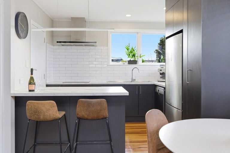 Photo of property in 37 Concord Avenue, Mount Maunganui, 3116
