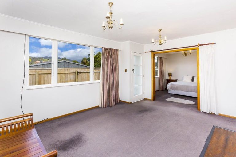 Photo of property in 17 Islington Street, Trentham, Upper Hutt, 5018